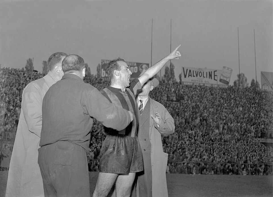 Inter Milan Vô Địch Serie A Lần Thứ 21 Sau Cuộc Đua Kịch Tính Cùng Napoli Đến Vòng Đấu Cuối Cùng